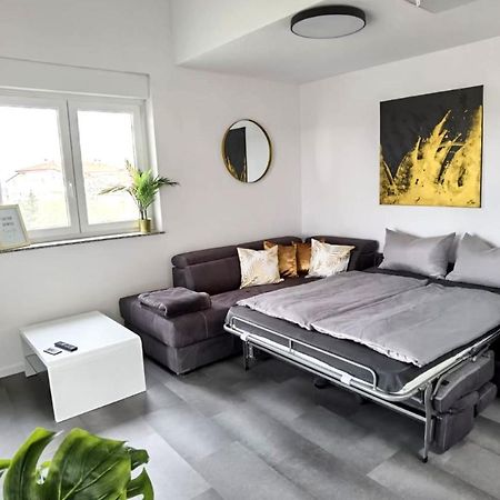 Apartments Bora Ližnjan Eksteriør billede