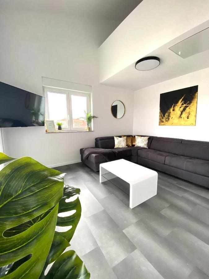 Apartments Bora Ližnjan Eksteriør billede
