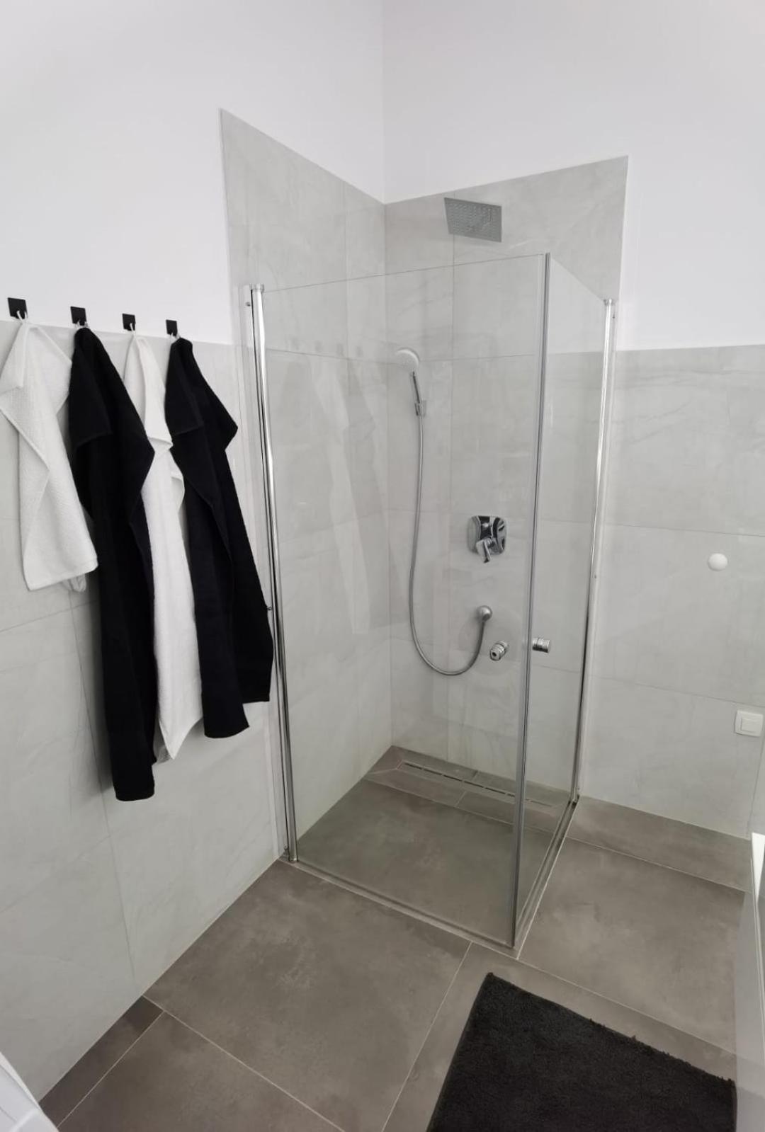 Apartments Bora Ližnjan Eksteriør billede